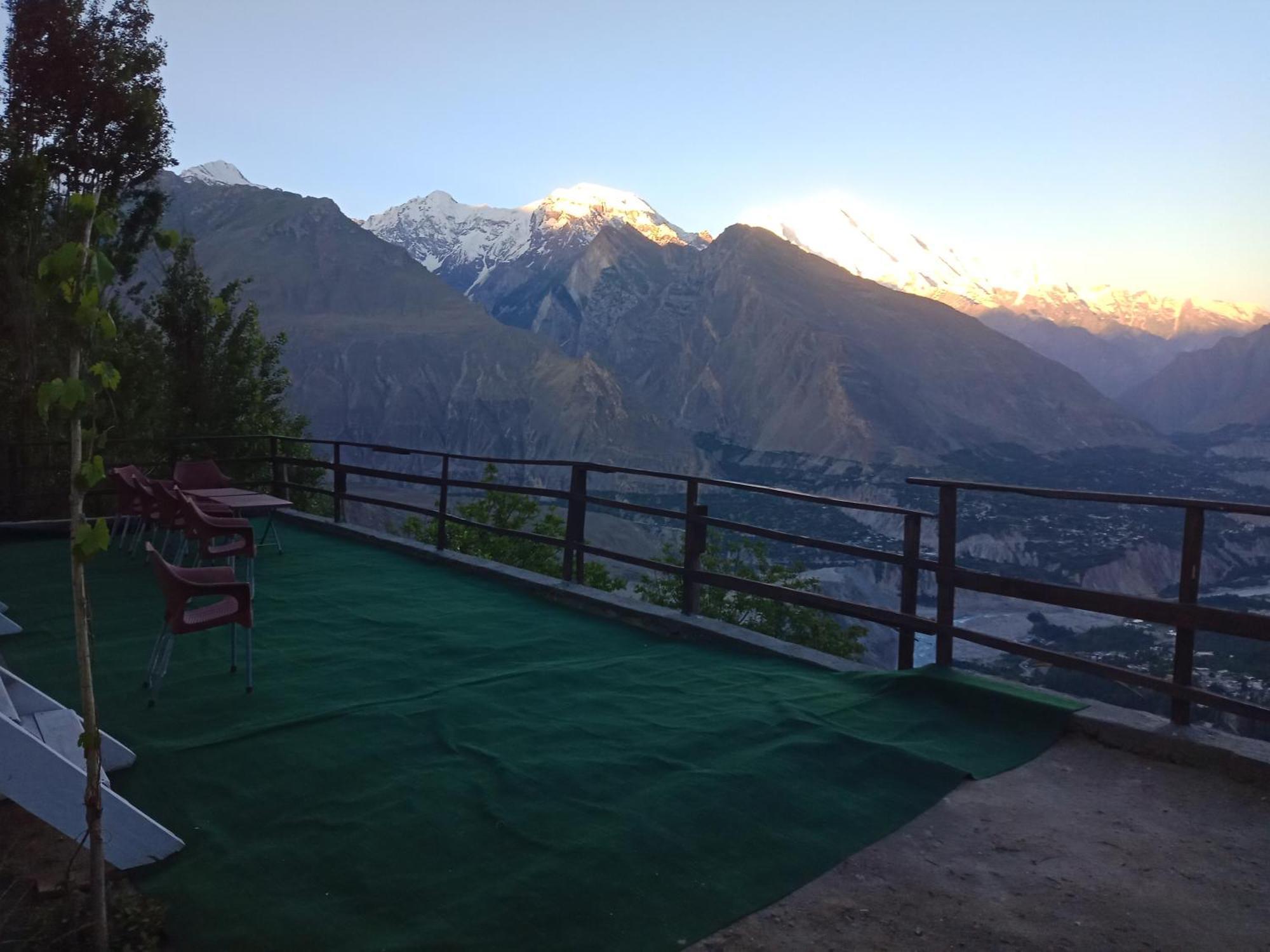 Venus Mountain Resort, Hunza Karimabad  エクステリア 写真