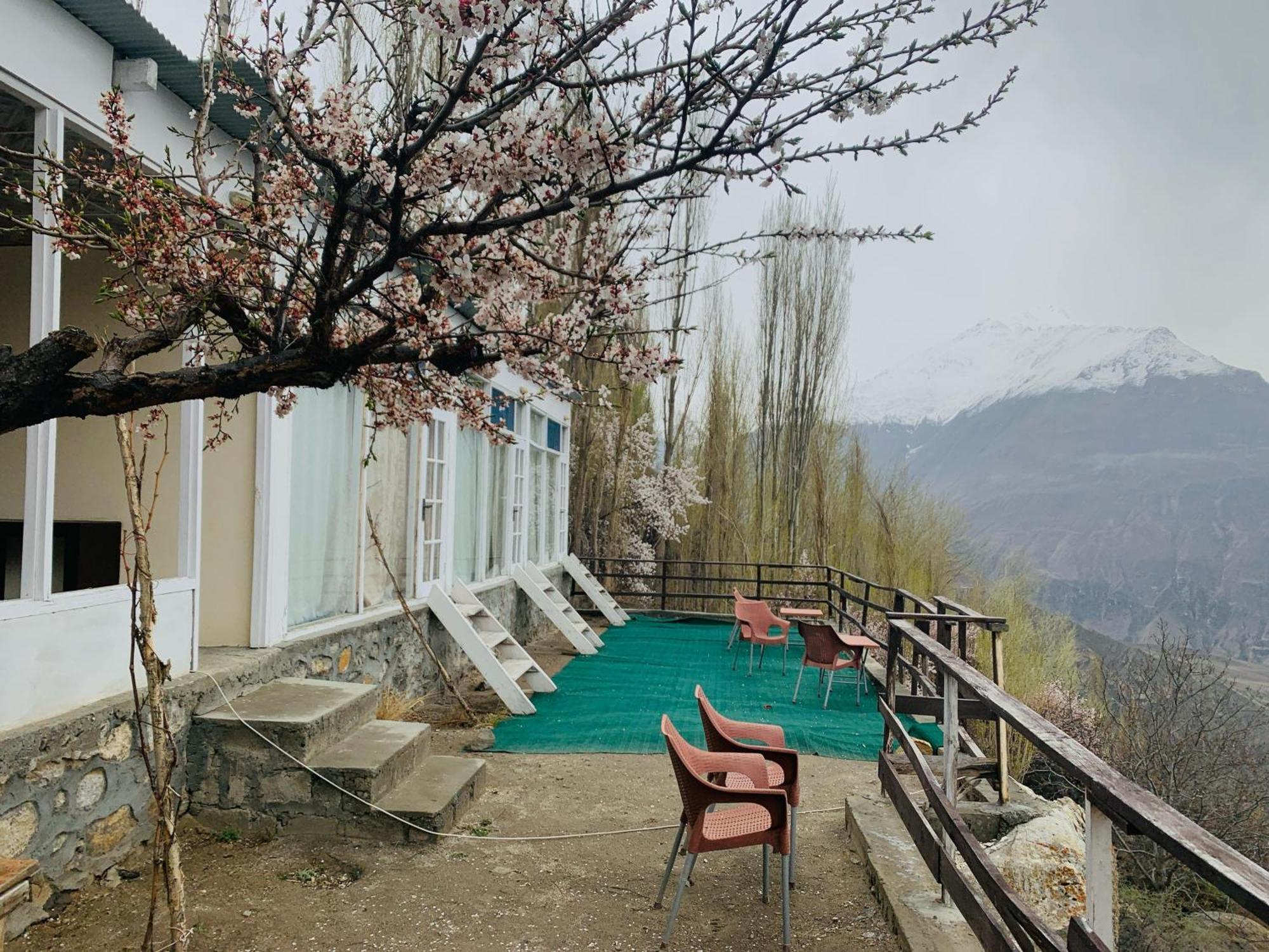 Venus Mountain Resort, Hunza Karimabad  エクステリア 写真