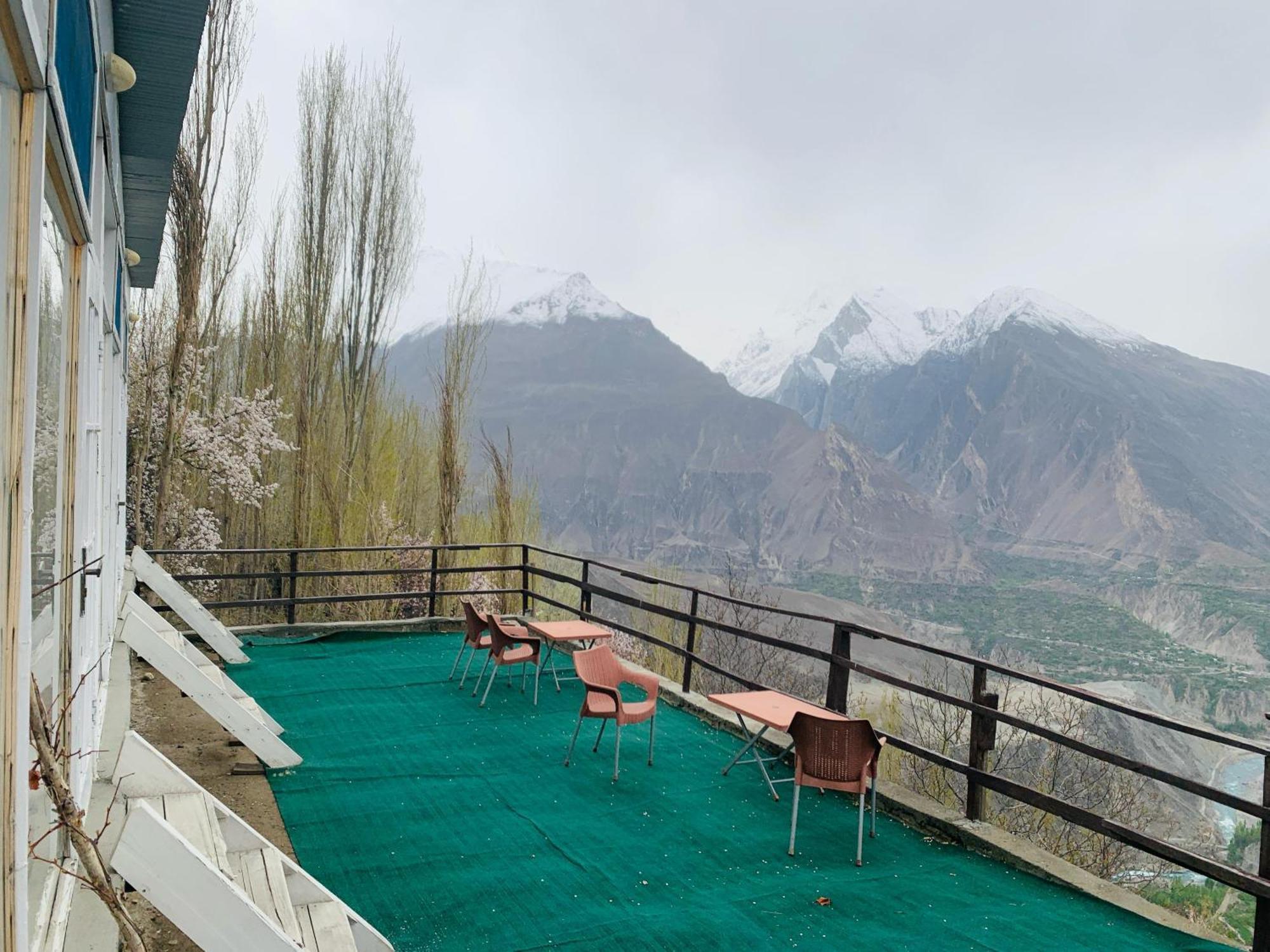 Venus Mountain Resort, Hunza Karimabad  エクステリア 写真